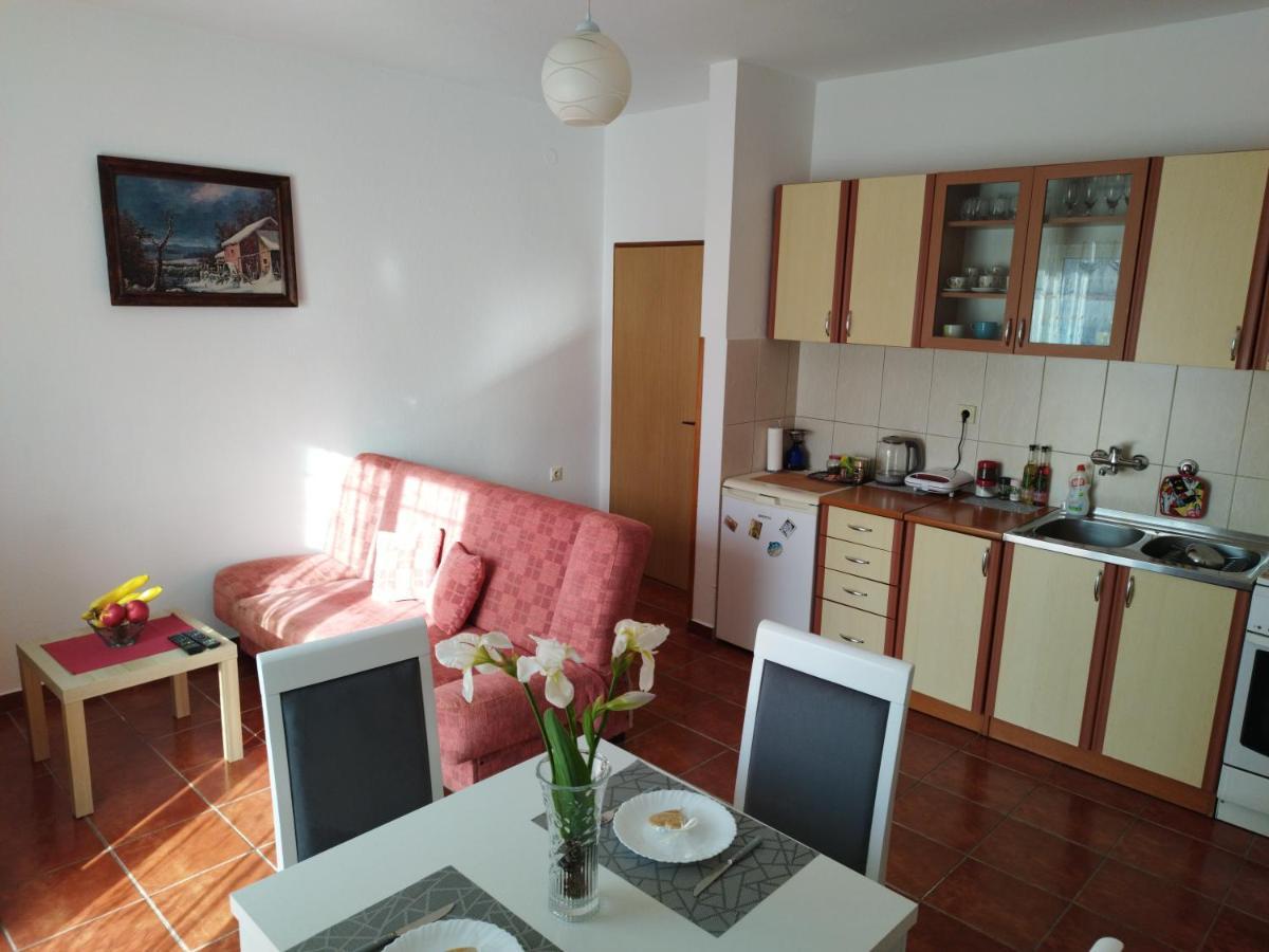 Milka Apartment Cattaro Esterno foto