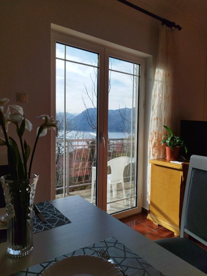 Milka Apartment Cattaro Esterno foto