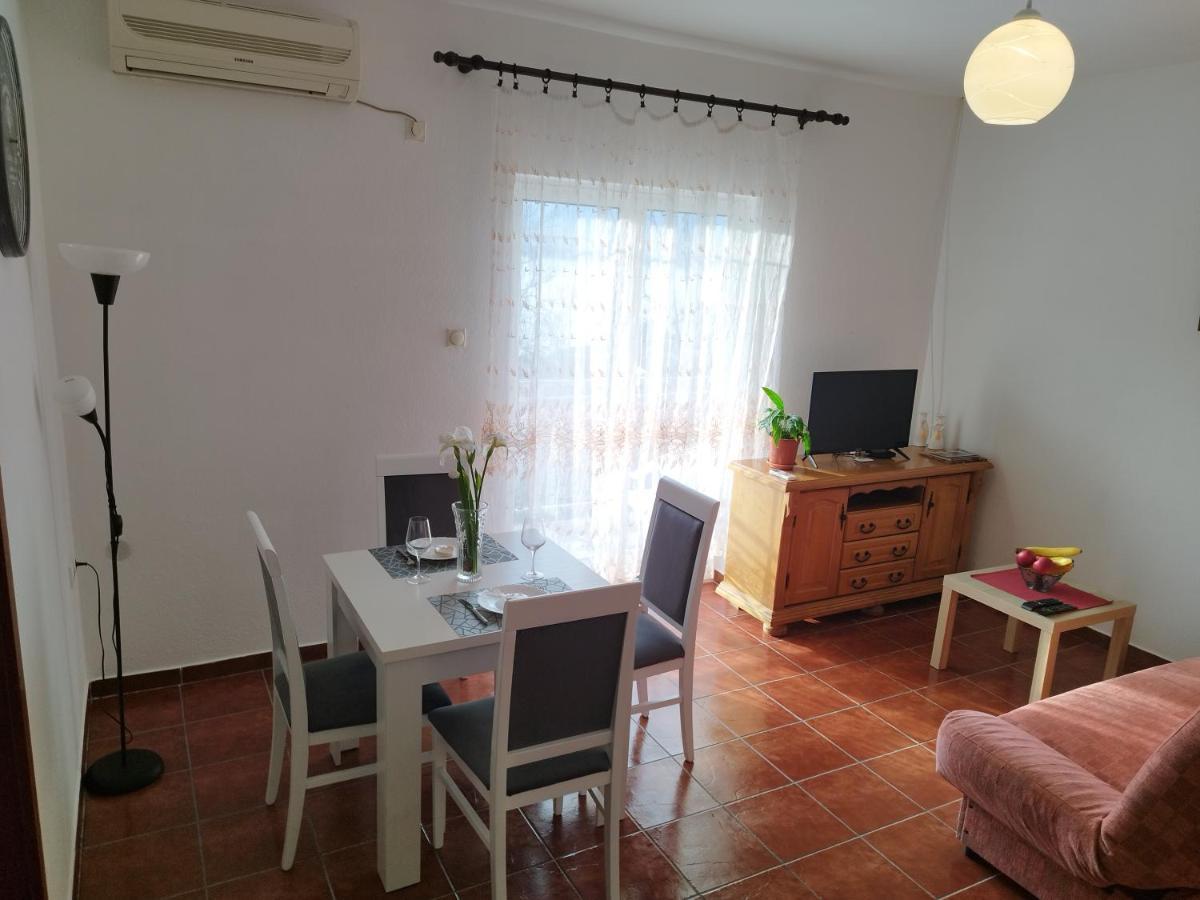 Milka Apartment Cattaro Esterno foto